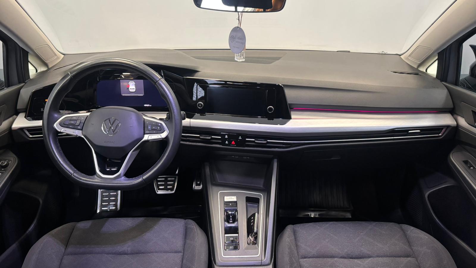VOLKSWAGEN GOLF 9